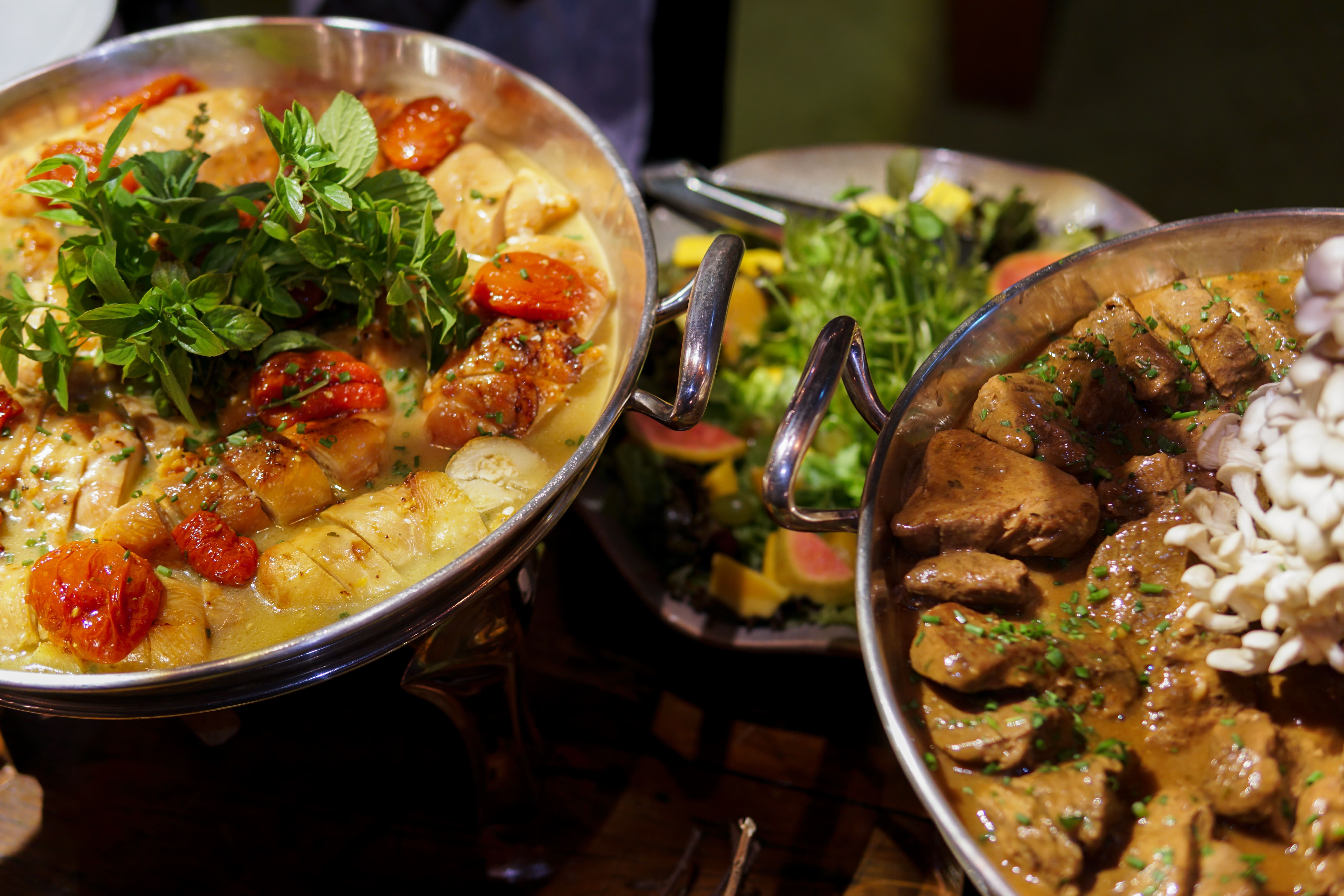 Buffet Simone Carvalho: Luxo gastronomia Poços de Caldas. Perfeito para celebrações.