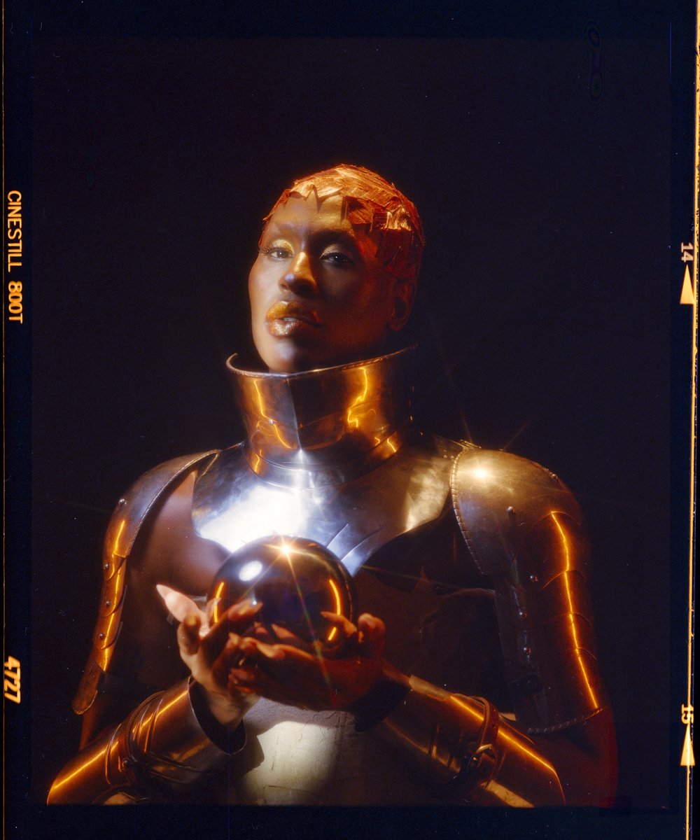 Shea Coulee for Totem Magazine - Eiv Hansen (Eivind Hansen) Shea Coulee photographed for Totem Magazine in London by Eiv Hansen