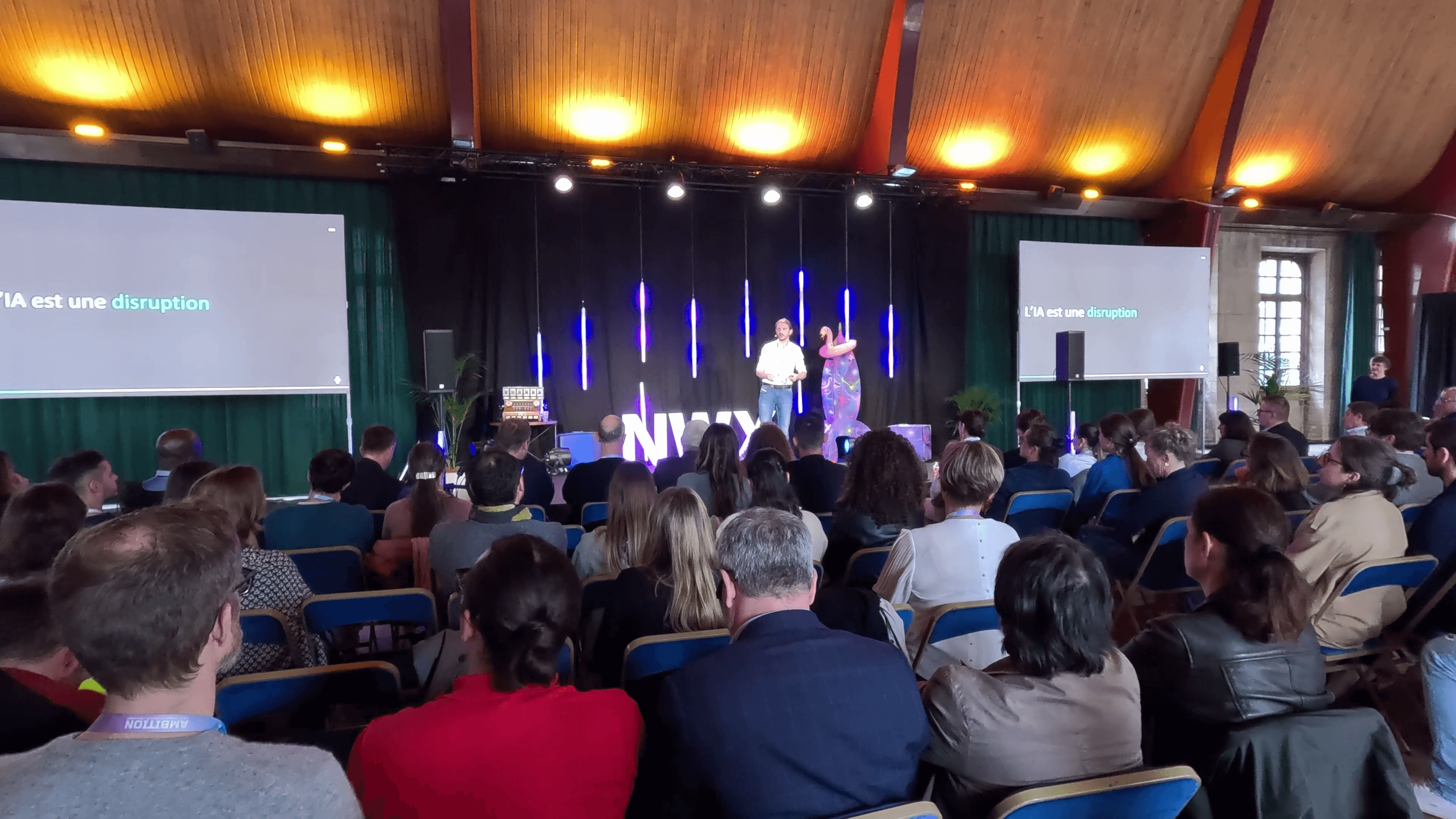 Photo de conférence Thomas SOLIGNAC