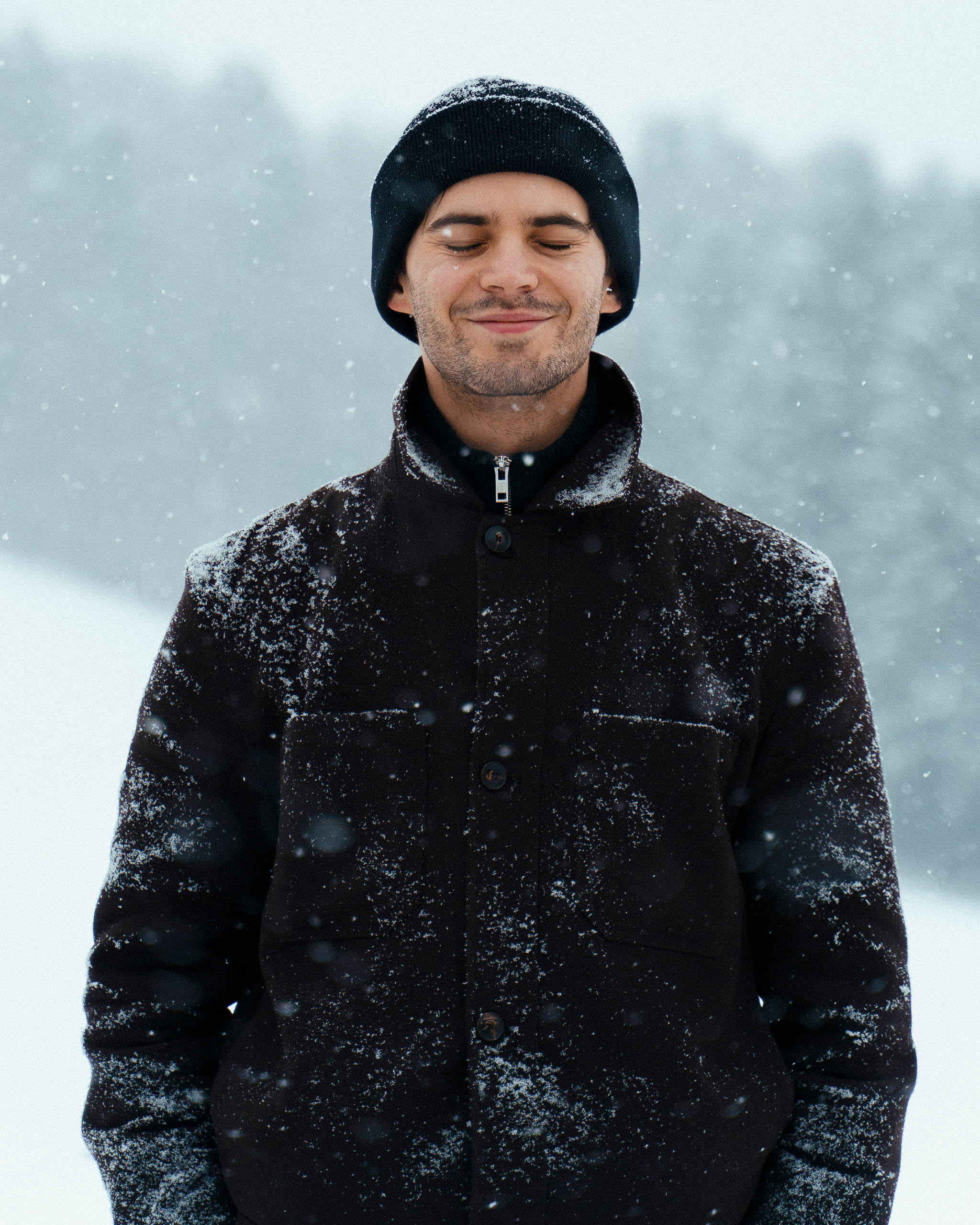 Selbstportrait Leon Moik im Schnee