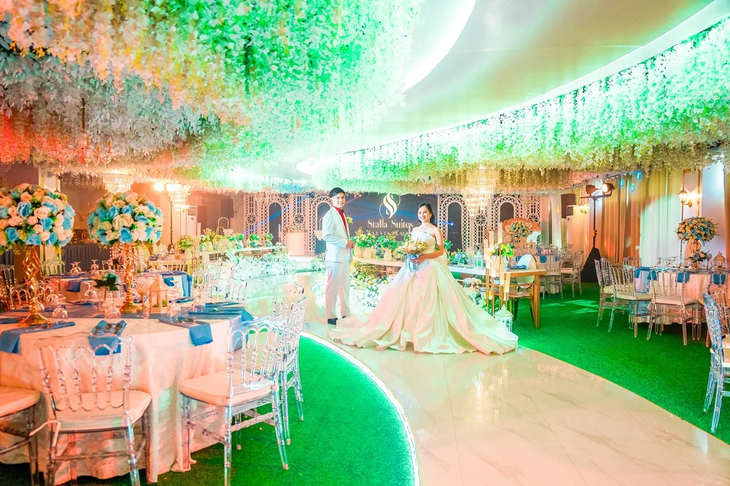 Wide view of a wedding reception under the wisteria ceiling at Celestia Hall, Quezon City