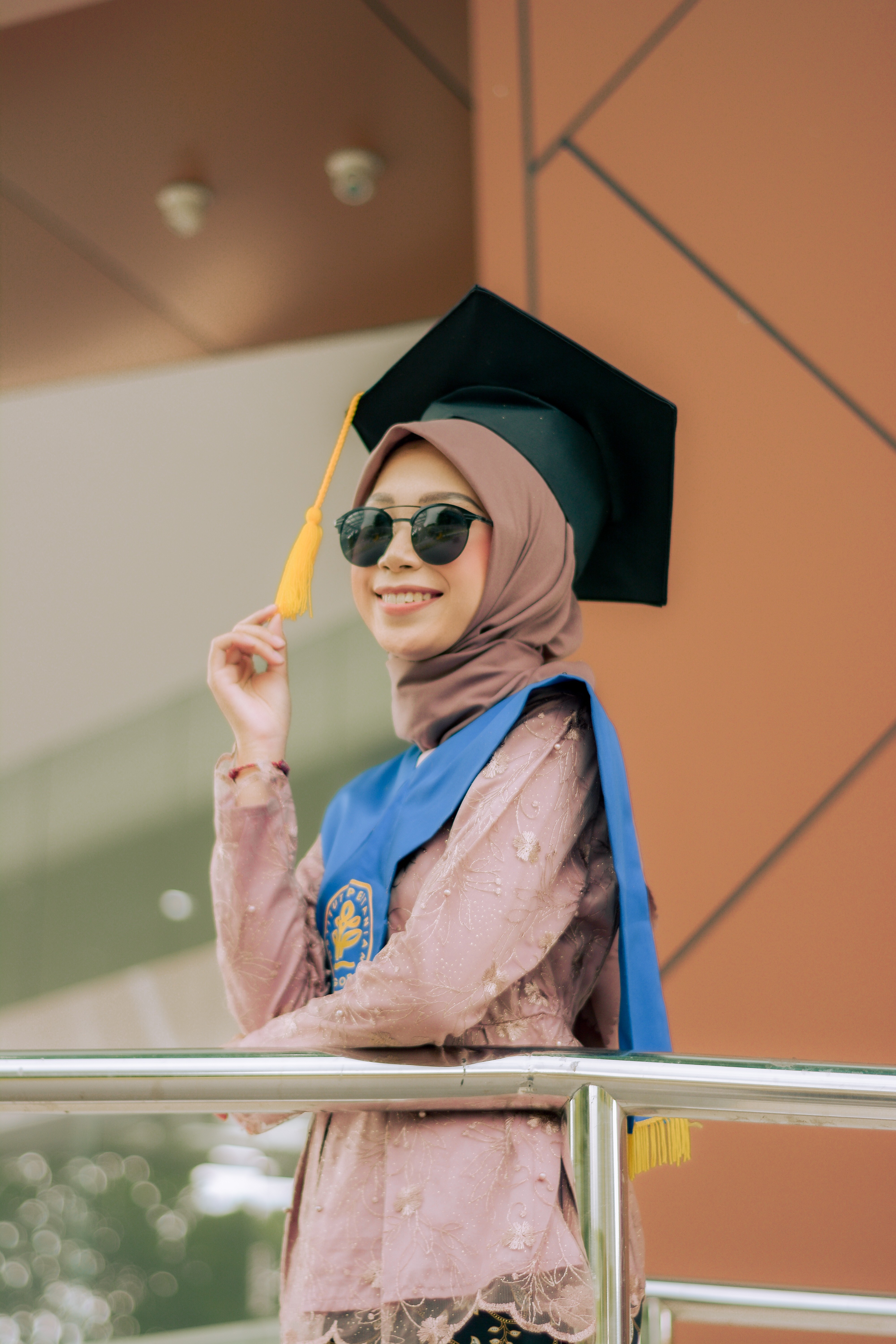Pida Graduation Photoshoot at Jember University