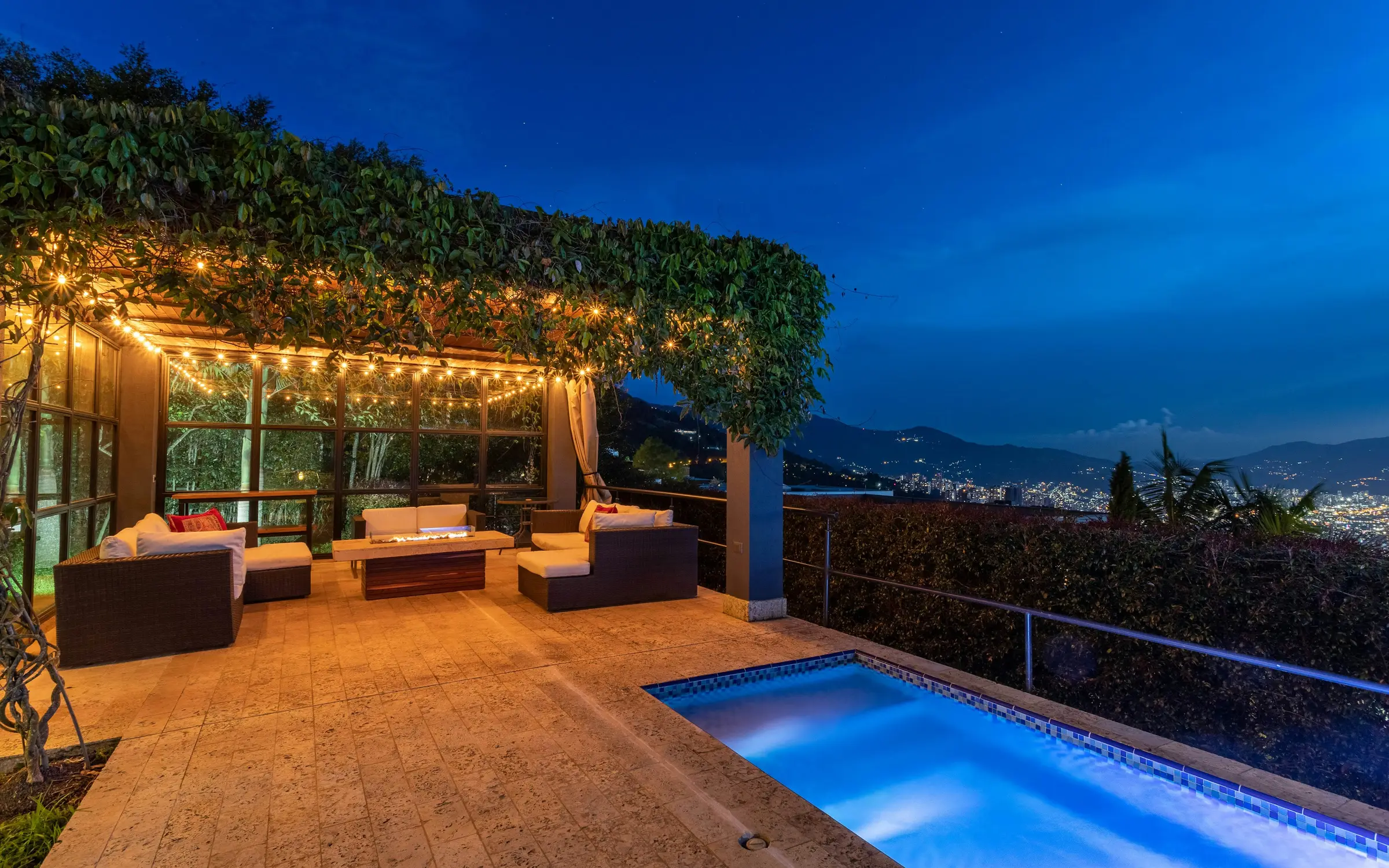 Vacation Property Management industry: digital products by Alpha Expansion