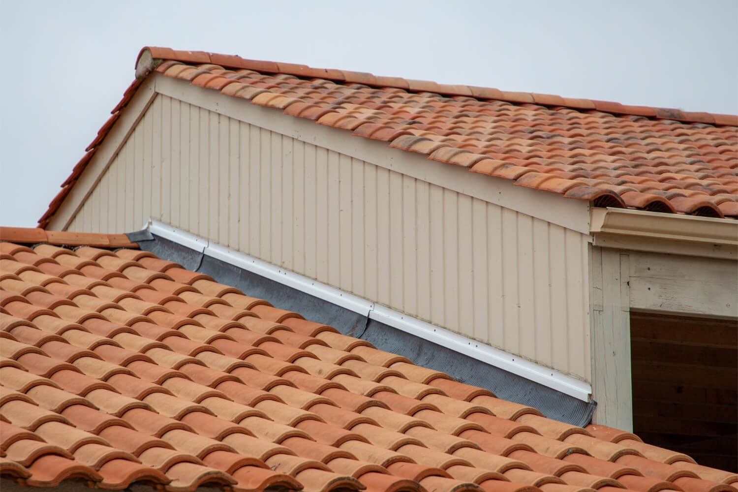 roof flashing types