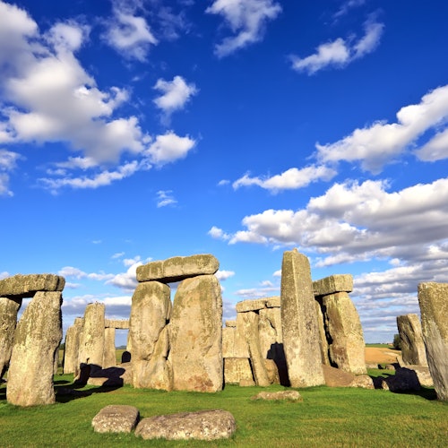 Stonehenge, Windsor Castle & Salisbury Cathedral: Entry Ticket + Guided Tour tickets in Salisbury