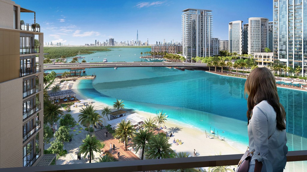 Scenic Dubai Marina with the Moor by Emaar, displaying a collection of yachts and modern architecture.