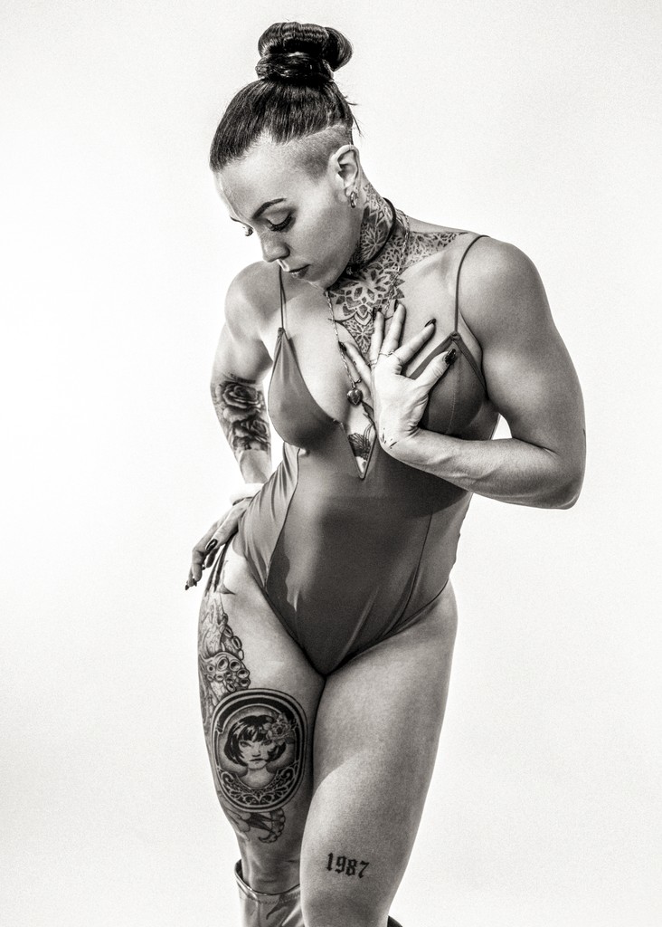 Rituel photographique — portrait artistique — confiance en soi — estime de soi — image de soi — fragment photographique — relique intime Maison Elion — photographe Seine-et-Marne 77 — portrait bespoke sur mesure — timeless photography France — photographie de rituel en France — portrait de luxe — image rare et significative