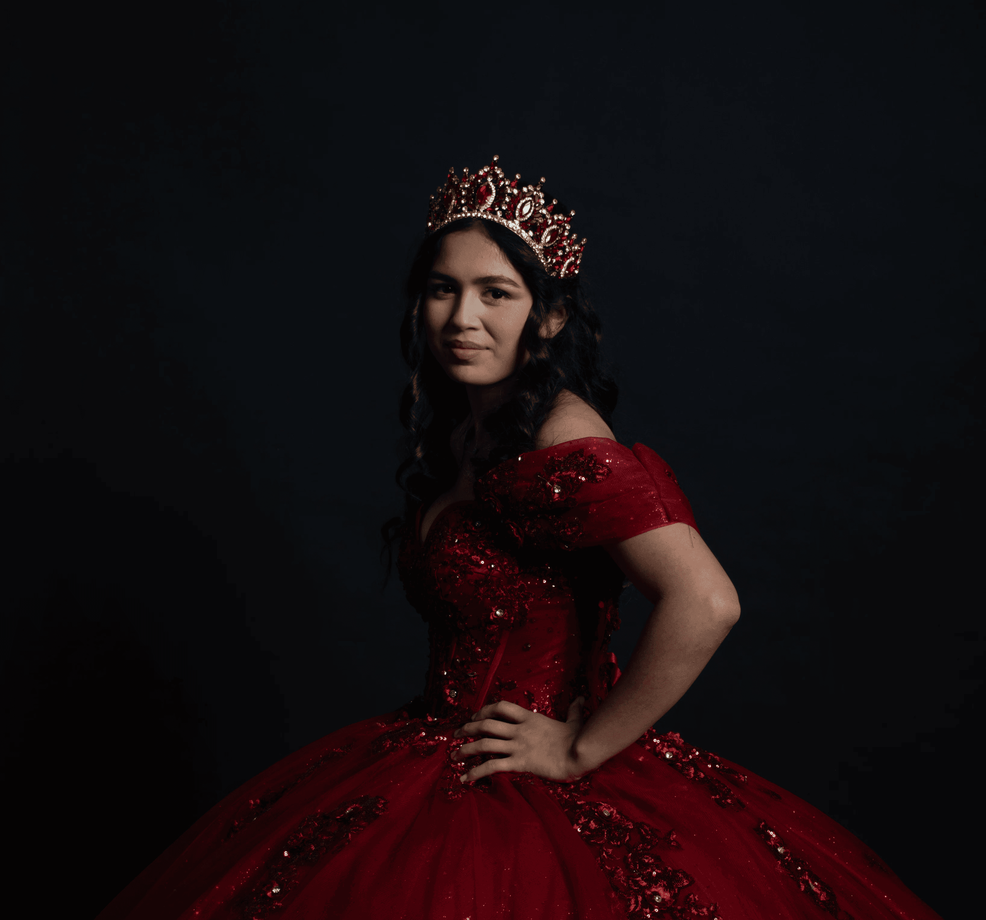 beautiful portrait of woman in Impel Devise photo studio.