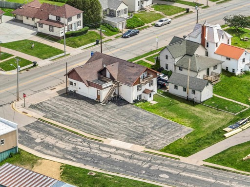 Photo 11 of 445 W Main, Dickeyville
