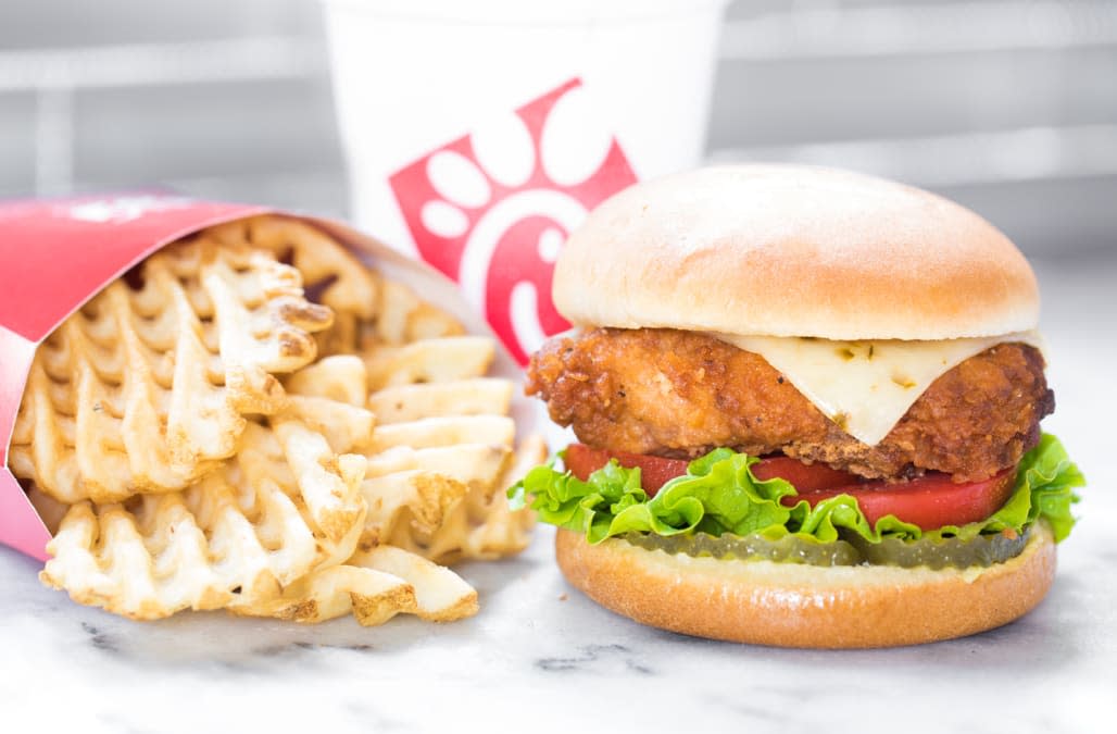 Chick-fil-A Opens New Location in Burlington, Ontario: 2331 Appleby Line Burlington