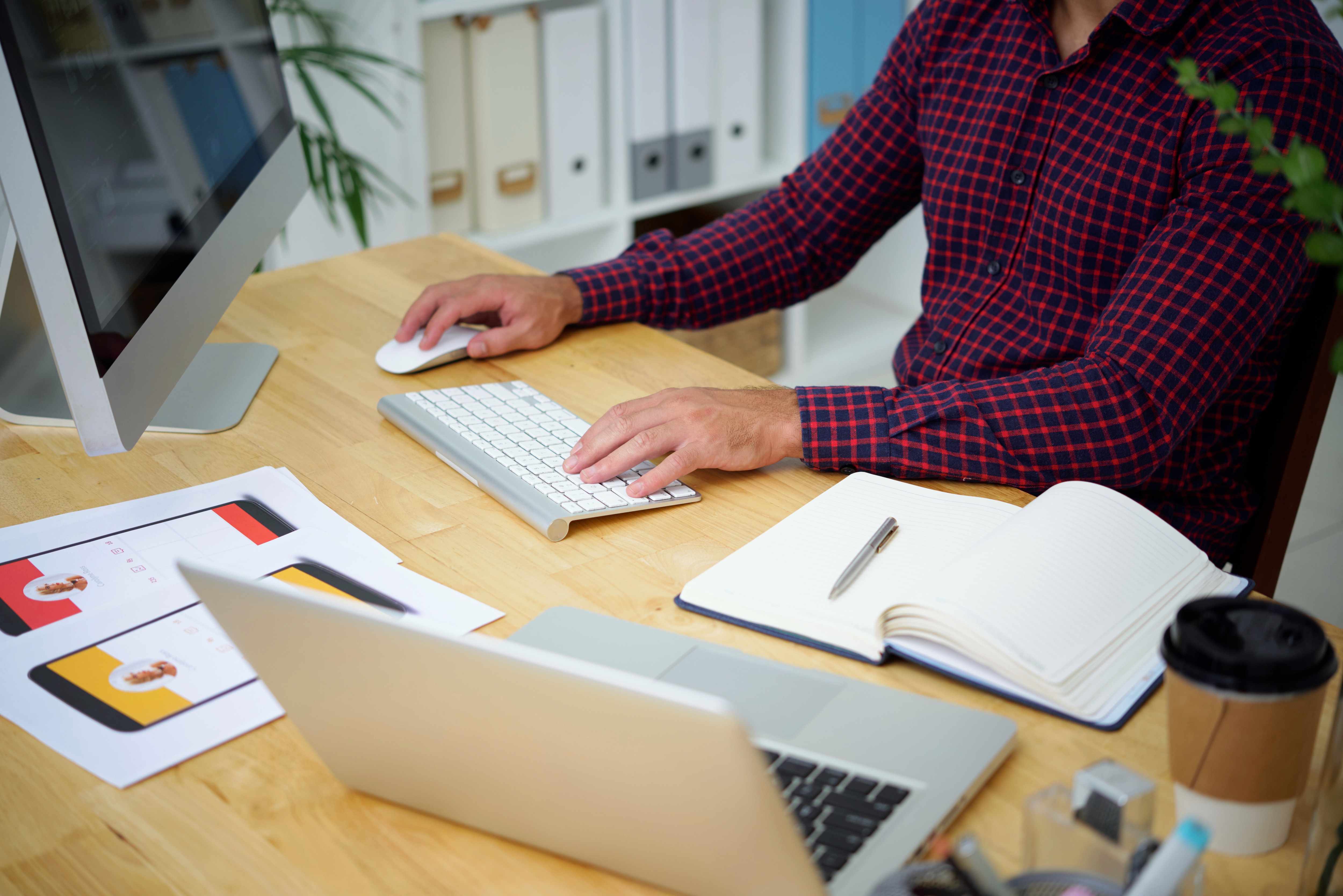 Professional workspace used for DTP tasks.