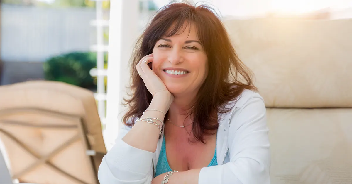 Illustrasjonsbilde av 50 år gammel kvinne.