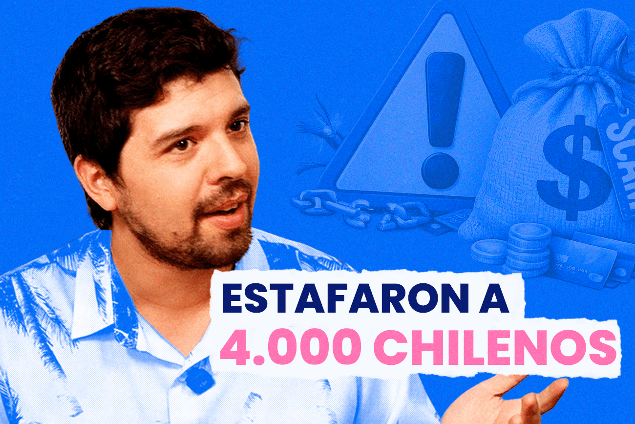 Portada del podcast Cuentas Claras. Franco Martini aparece en primer plano junto al texto destacado "ESTAFARON A 4.000 CHILENOS". En el fondo azul se observan símbolos de alerta, tarjetas de crédito, monedas y un saco de dinero con la etiqueta "SCAM".