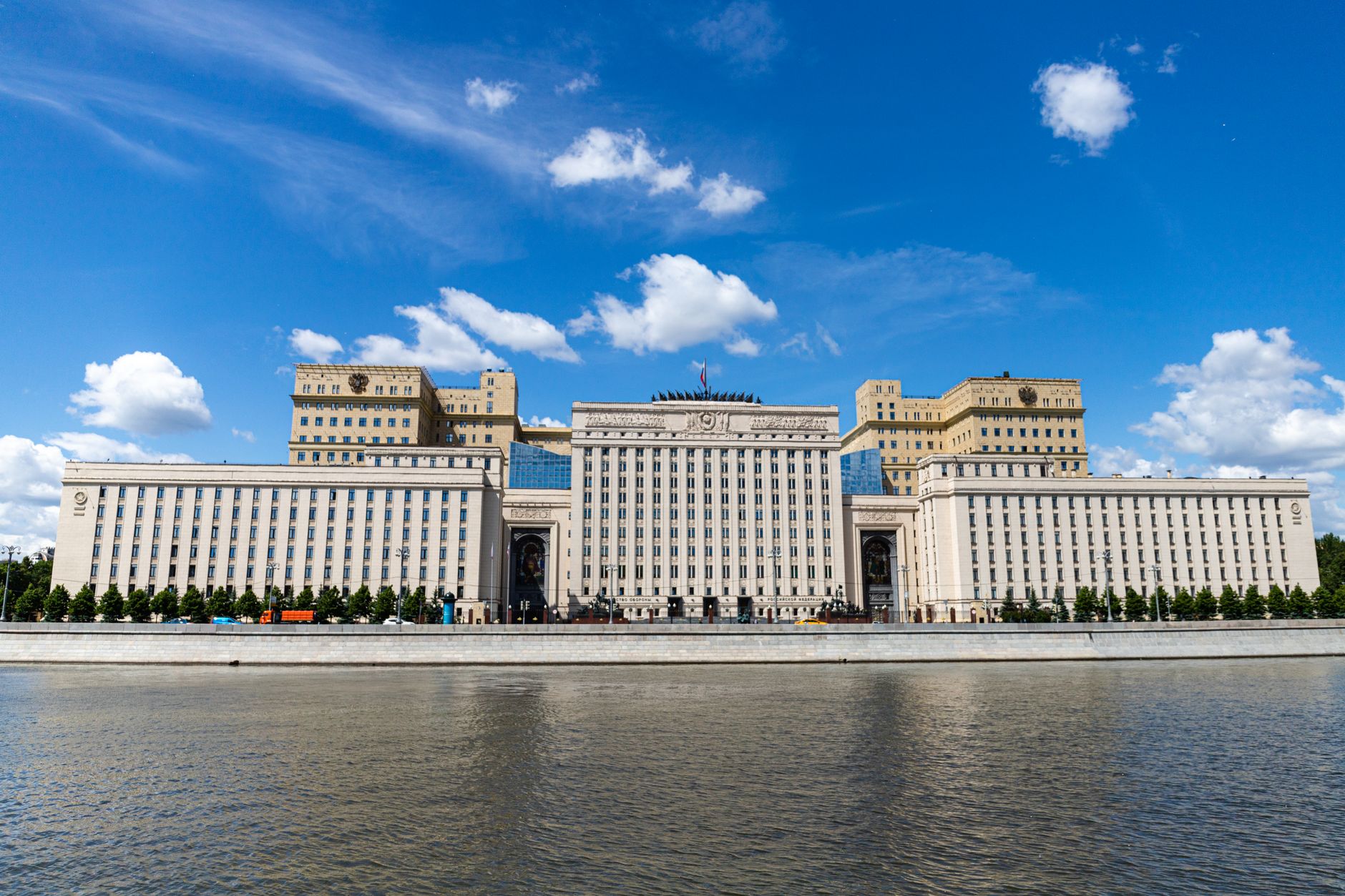 ВДНХ в Москве: как спланировать целый день без спешки осенью