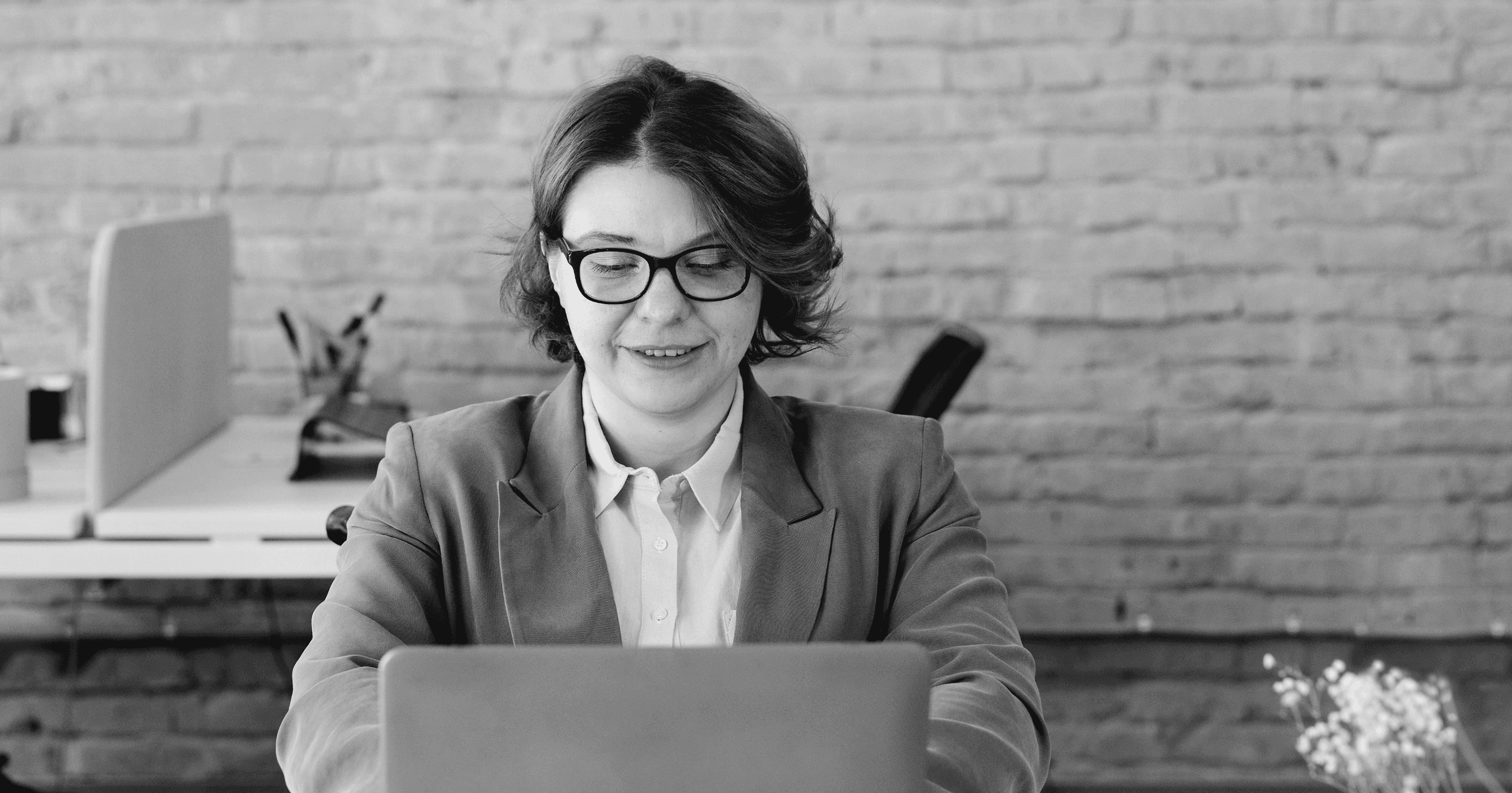 O-1 Visa Without an Employer in 2026 (What a U.S. Agent Actually Does)