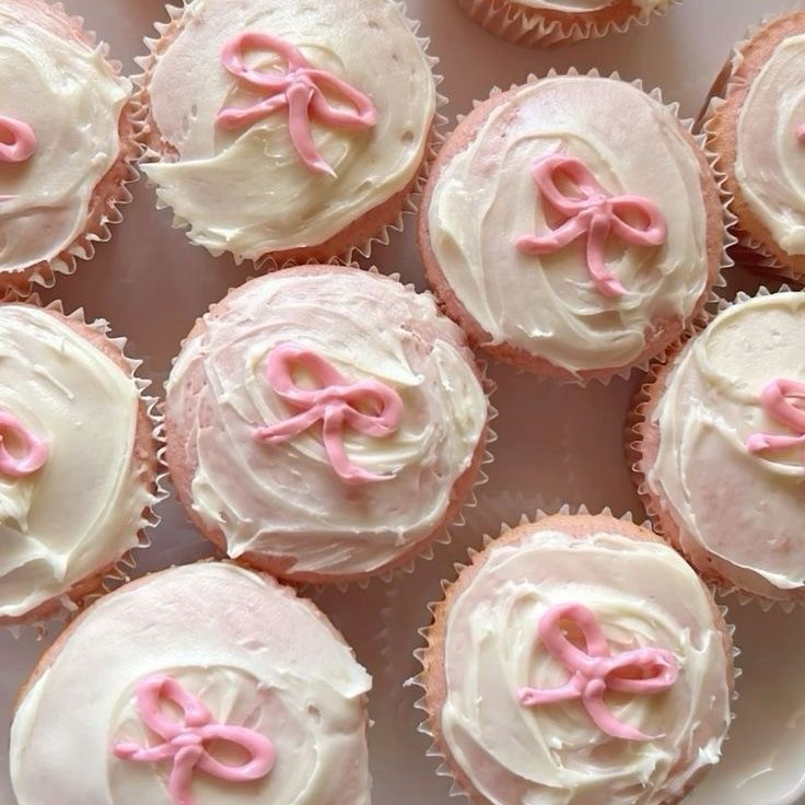 Aesthetic gift guide for cool girls under 50$, showcasing a variety of stylish accessories like bags, hair tools, and home decor items to make every girl’s daily life more fun and chic.