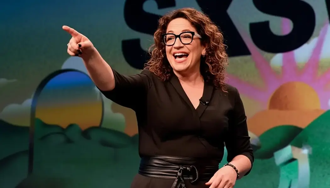 Amy Webb durante palestra no SXSW 2026 em Austin