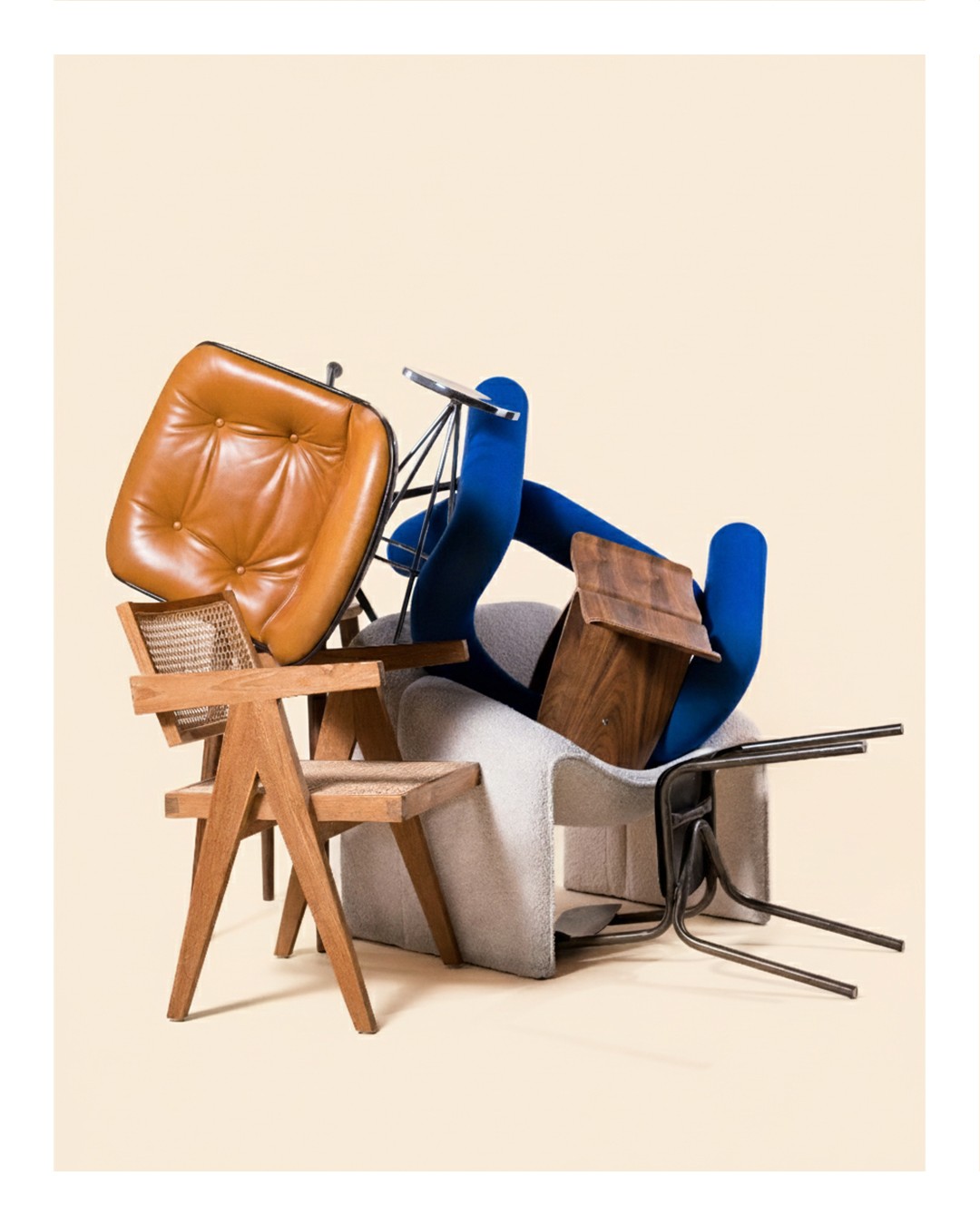 a blurry photo of a person standing in front of a wall