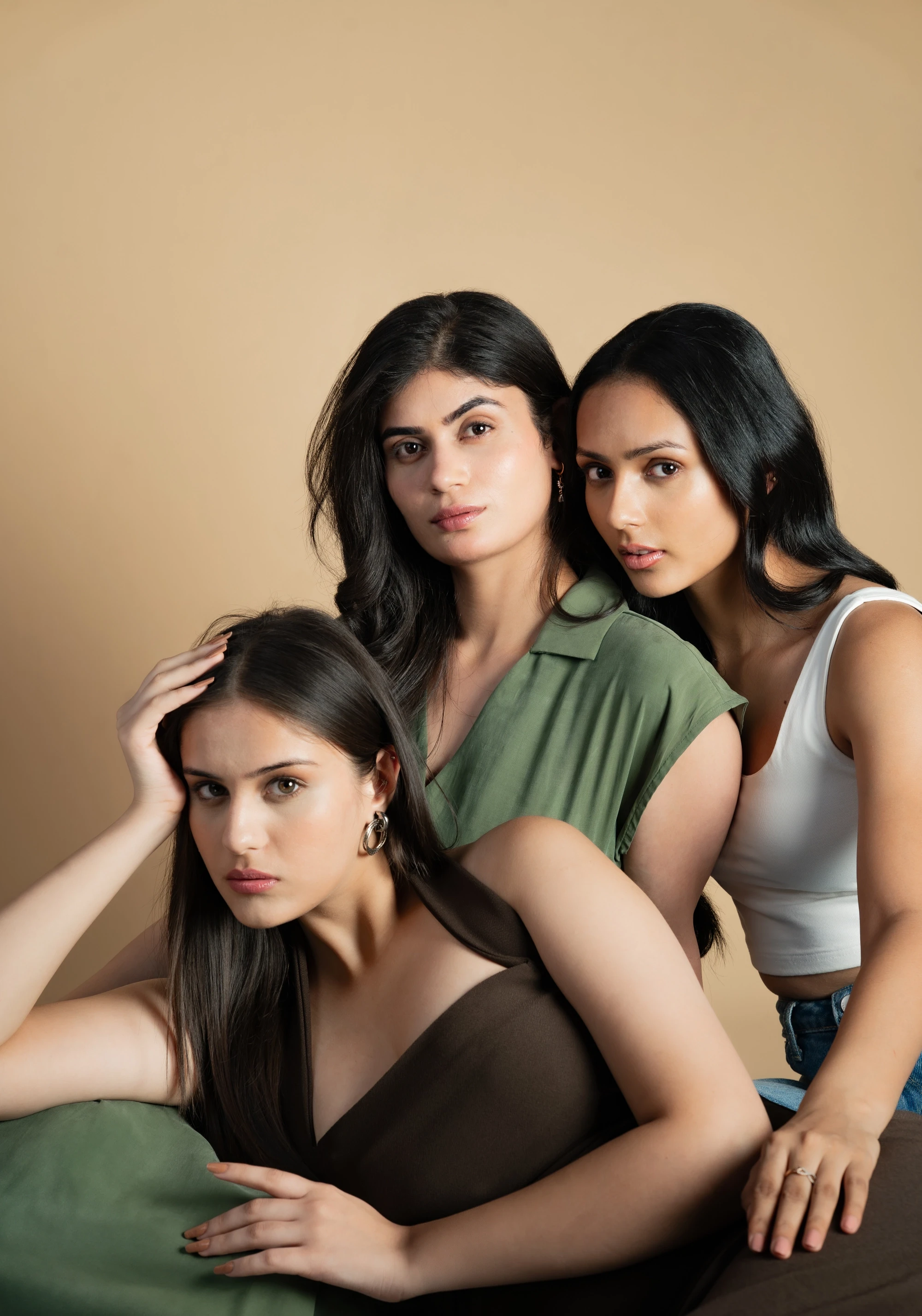 best three girl pose with great hair