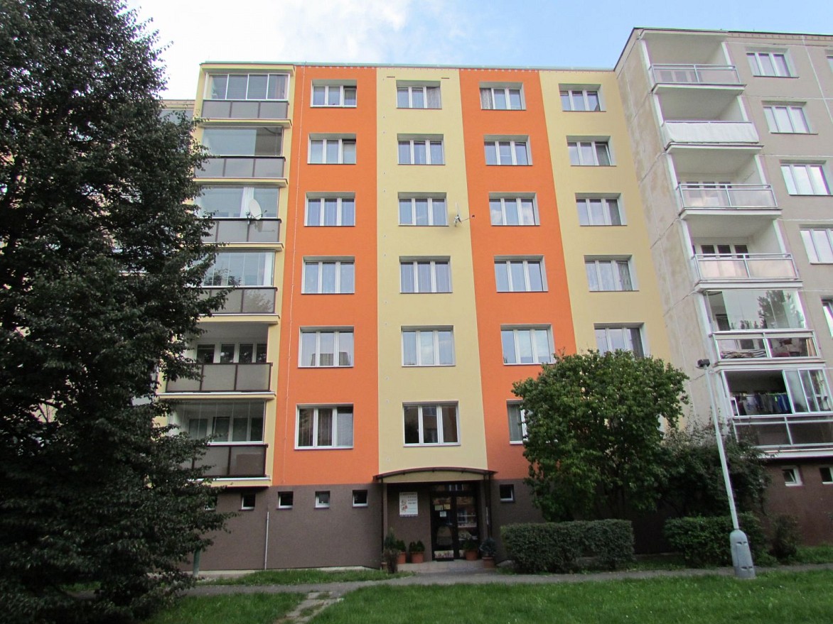 rekonstrukce paneláku