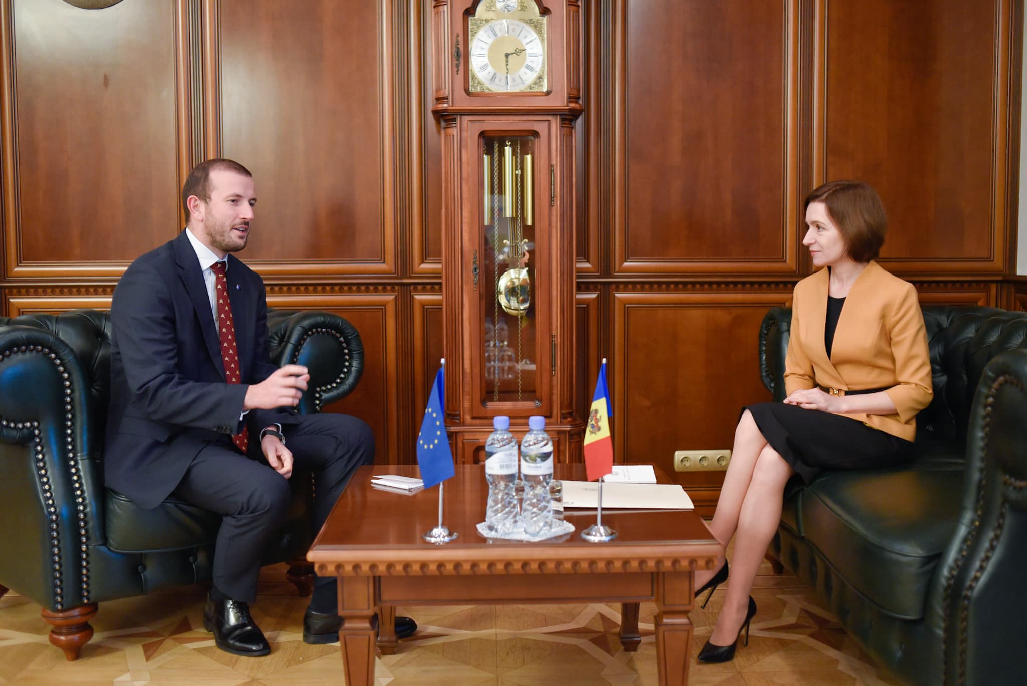Virginijus Sinkevičius kalbasi su Moldovos prezidente