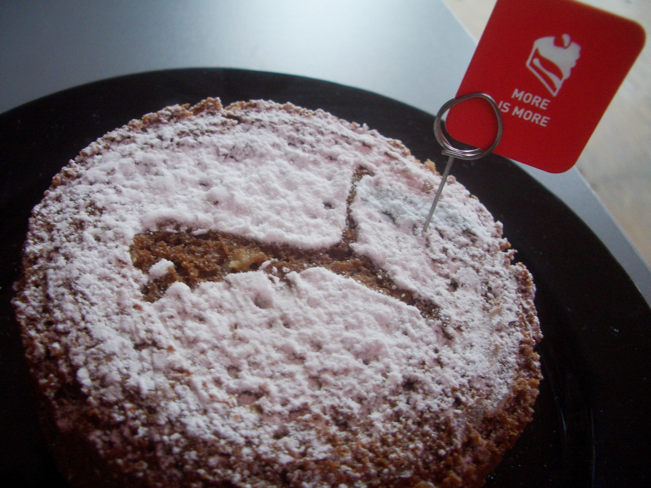 Live-Cooking mit frisch zubereiteten Brownies beim Sportevent