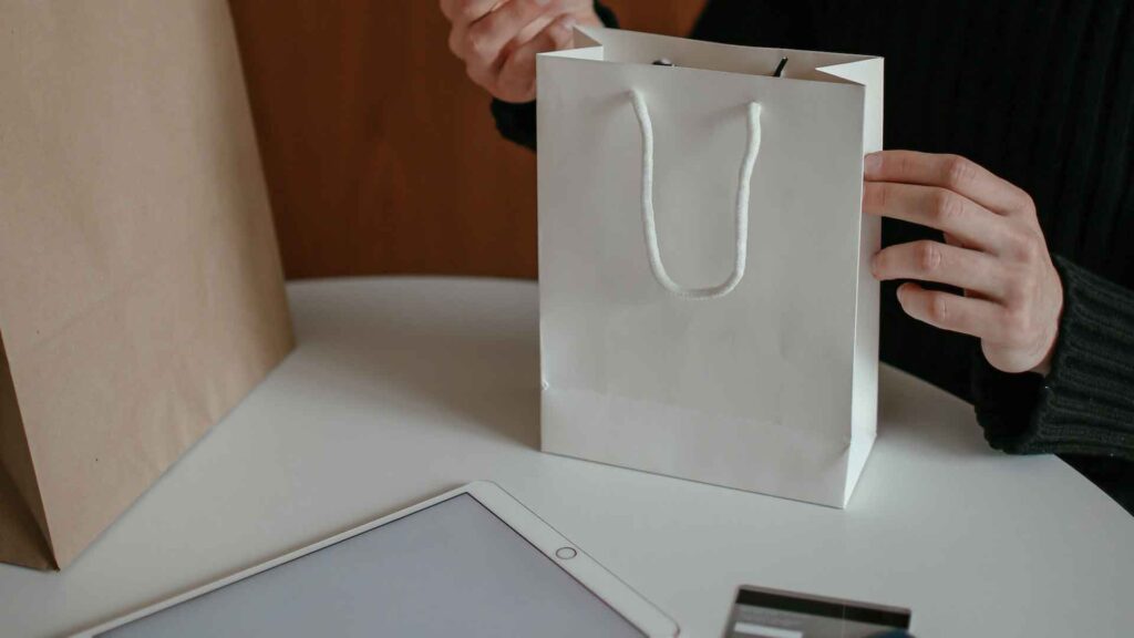 Dlaczego warto wdrożyć Headless Commerce w oparciu o Shopify Hydrogen?