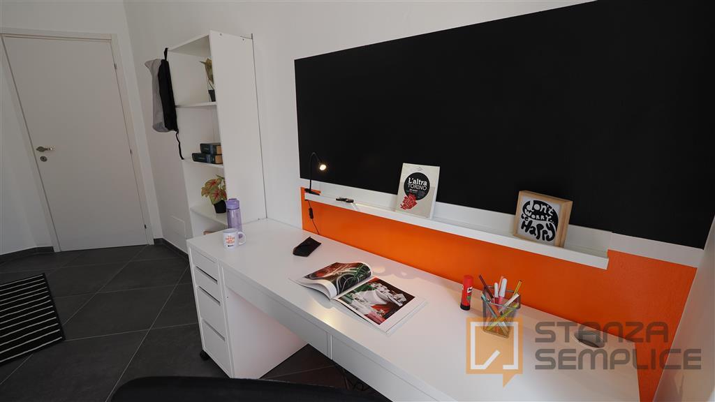 13 sqm room in Corso Peschiera, Torino