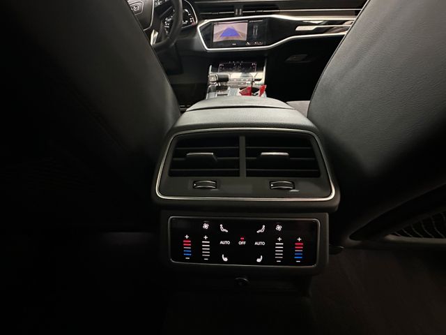 AUDI A6 2023 BLUE Gebrauchtwagen - Galeriebild 12
