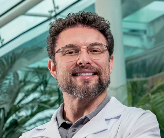 Paulo Muzy — Médico e Empresário