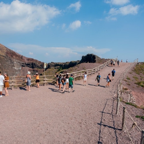 Sentiero per arrivare al cono del Vesuvio