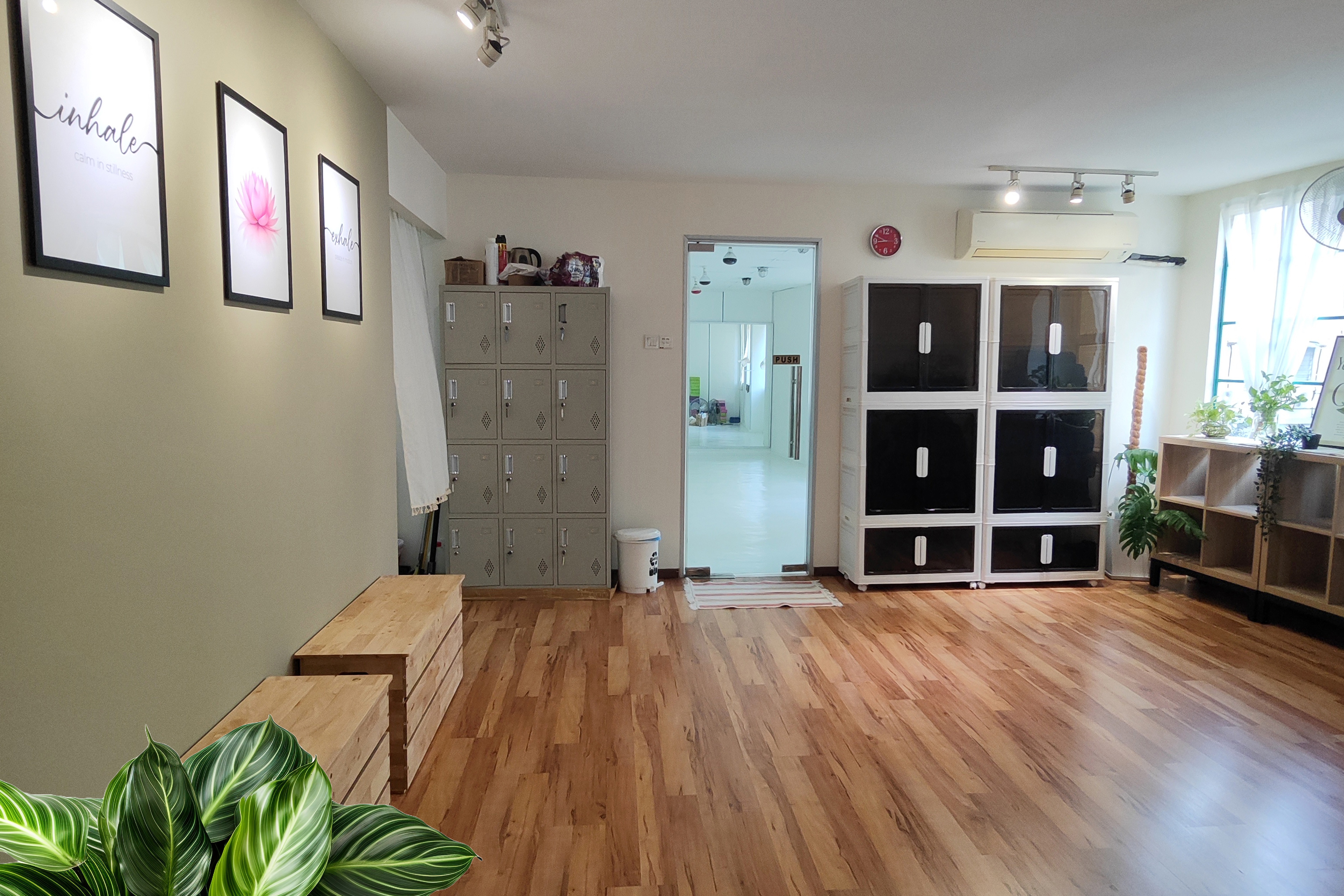 Studio Surya Yoga Kota Kemuning