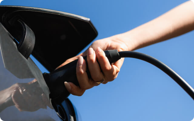 Charging an electric vehicle