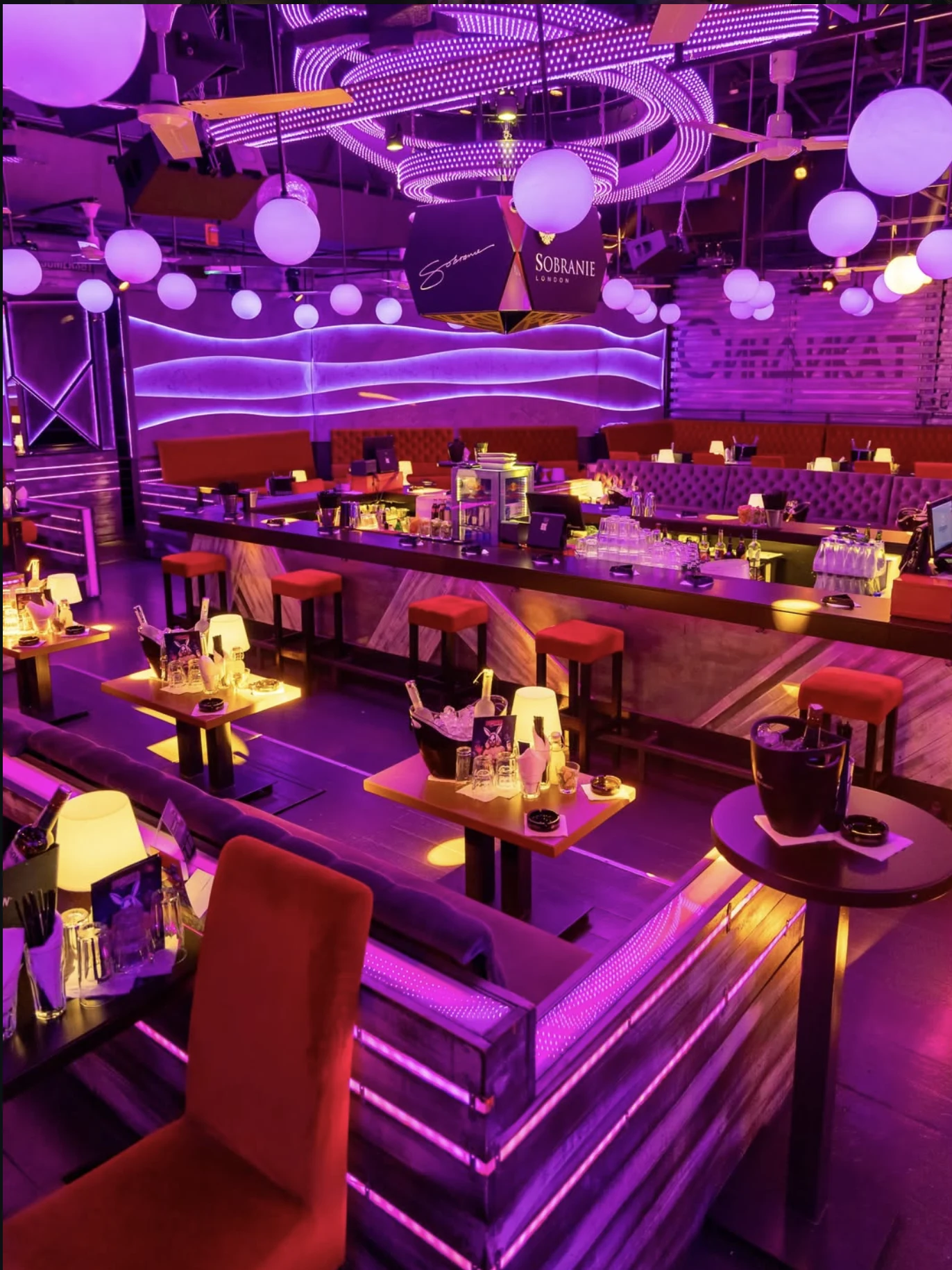 Splav Sindikat Belgrade, [Name] nightclub with live Serbian music and dance floor, Belgrade Serbia