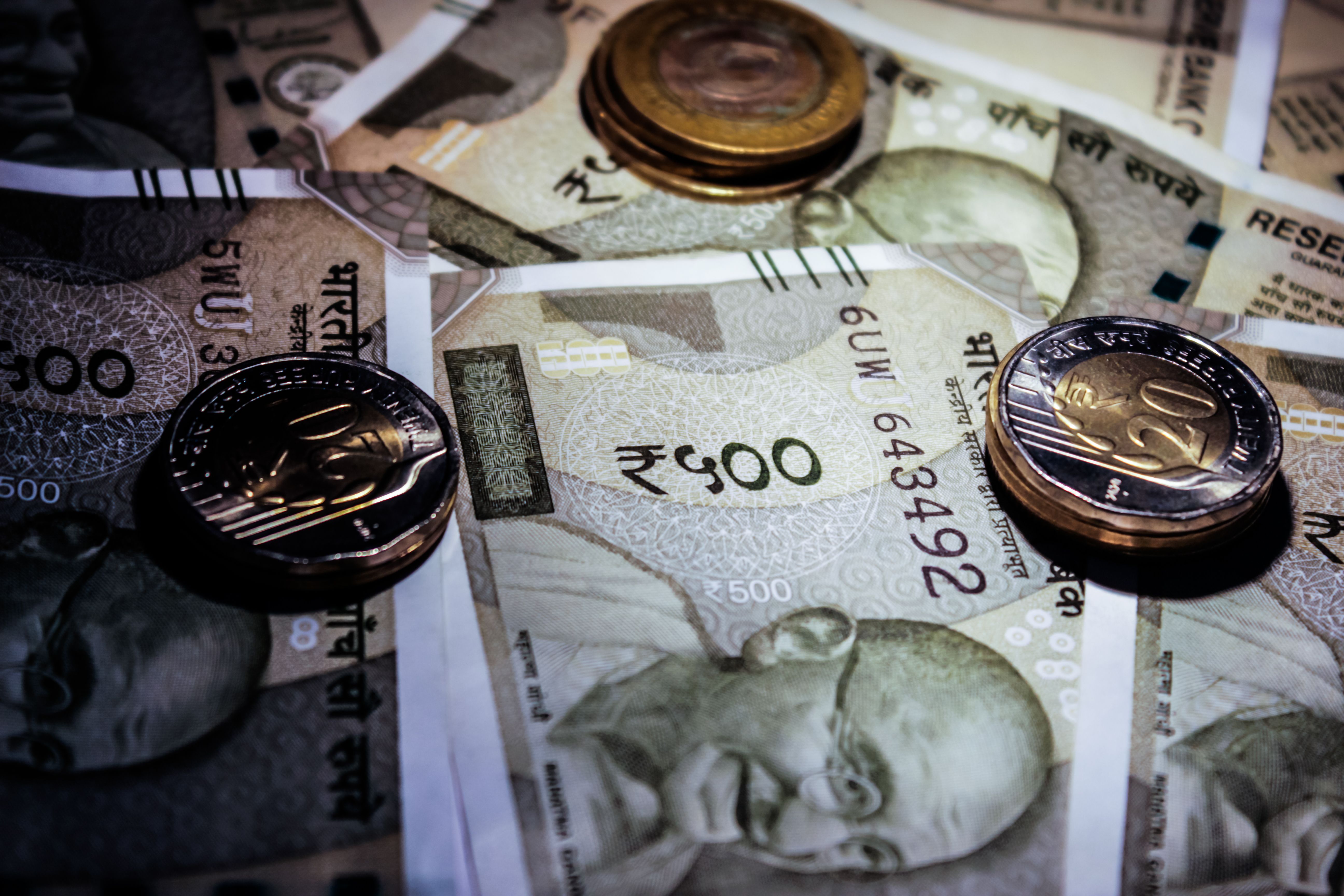 detailed-close-up-of-indian-currency-notes-and-coins,-featuring-mahatma-gandhi-p - ravi-roshan (pexels)