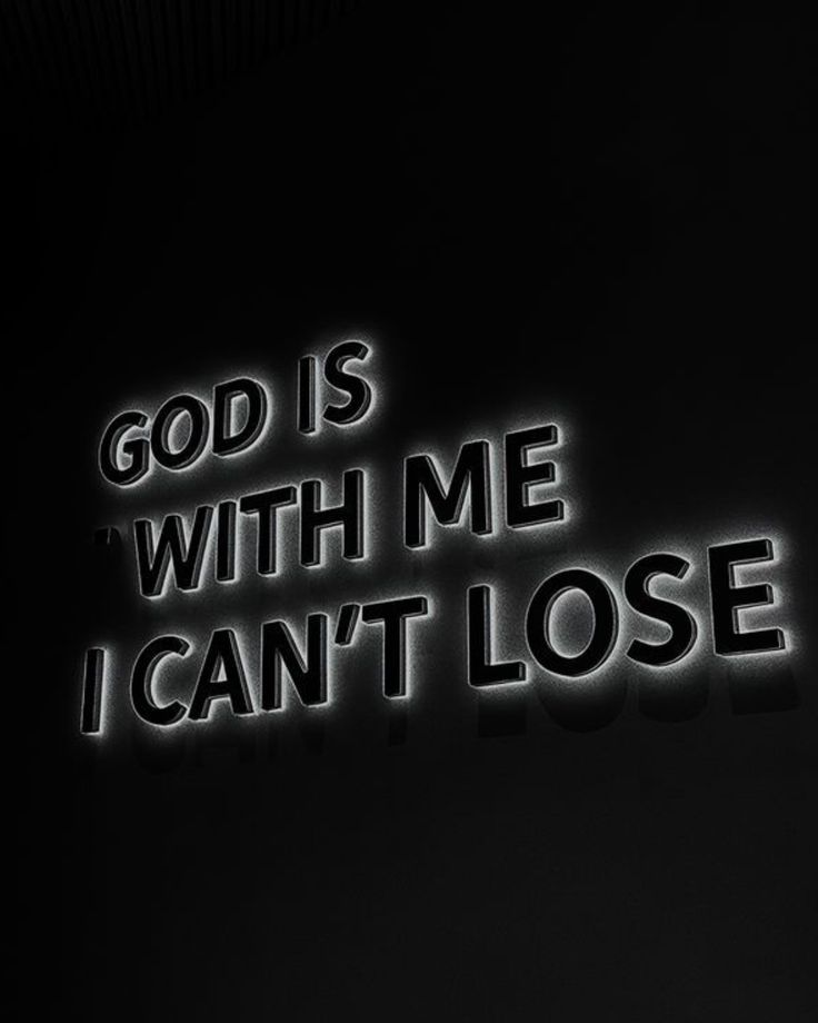 picture of god is with me i cant lose