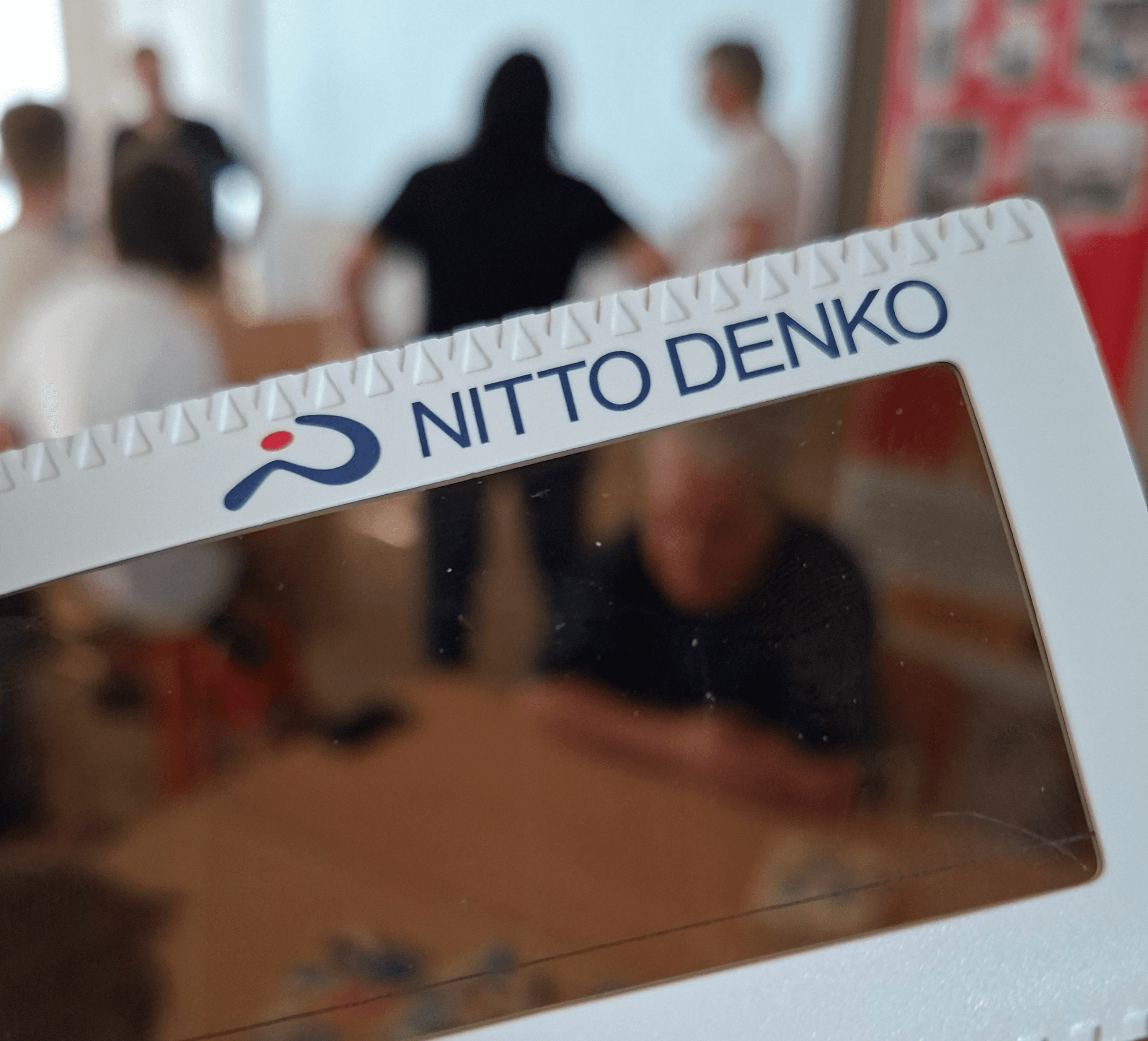 Kvantové optické jevy - polarizační filtr