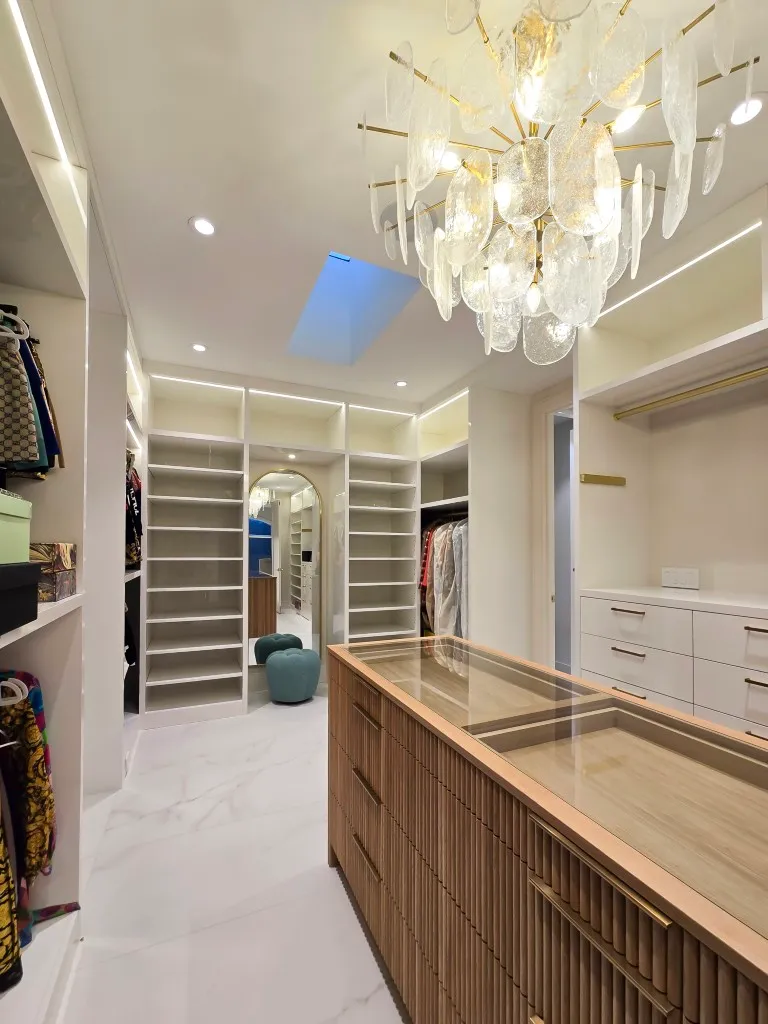 Image of "KHD Homes primary ensuites design-build luxury interior design with custom furniture and window coverings layout."