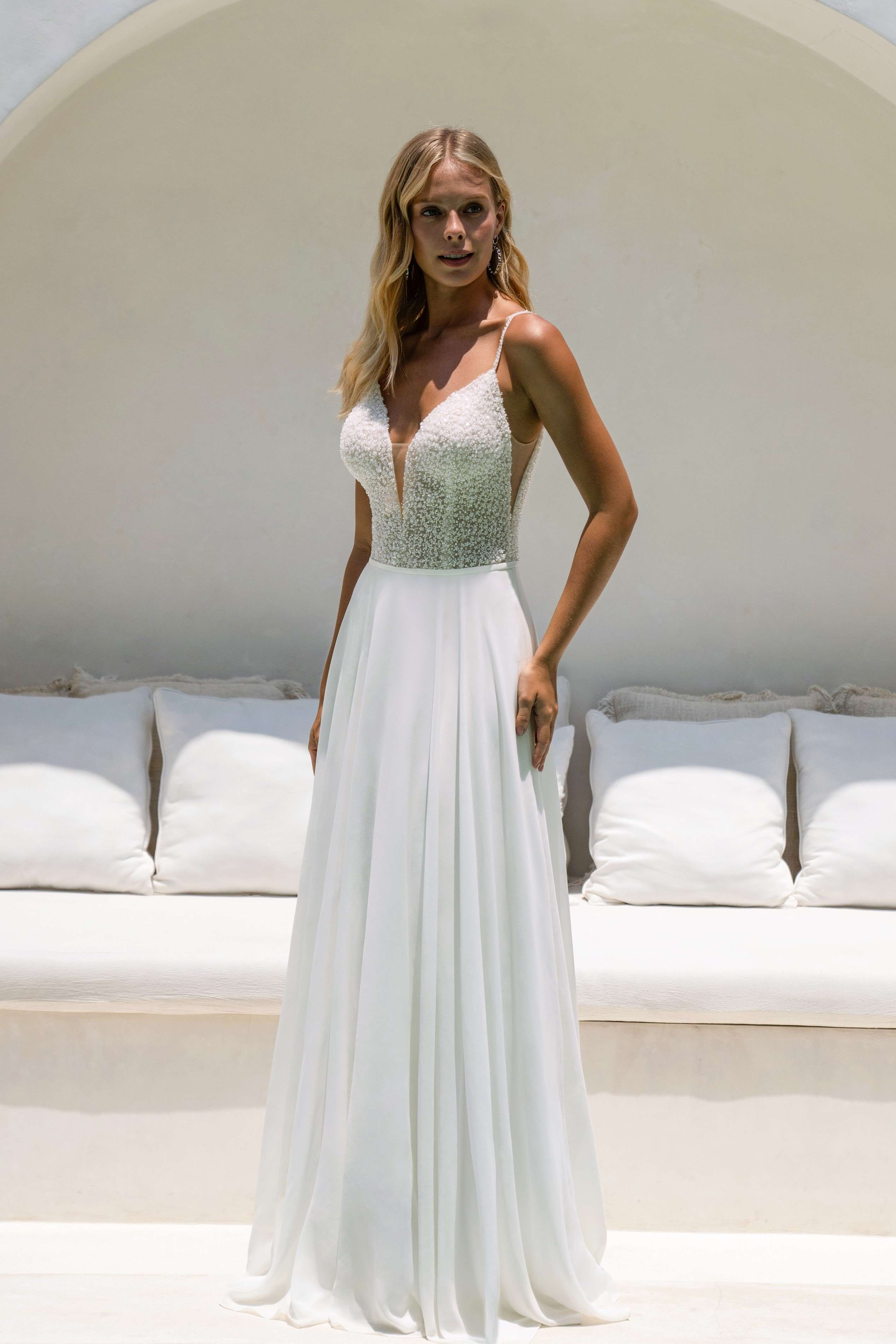 Standesamt Brautmode in klarer Form