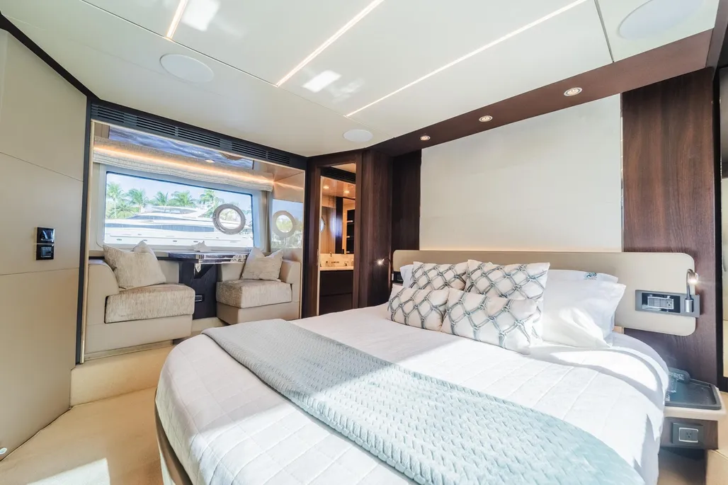 Boat thumbnail 33