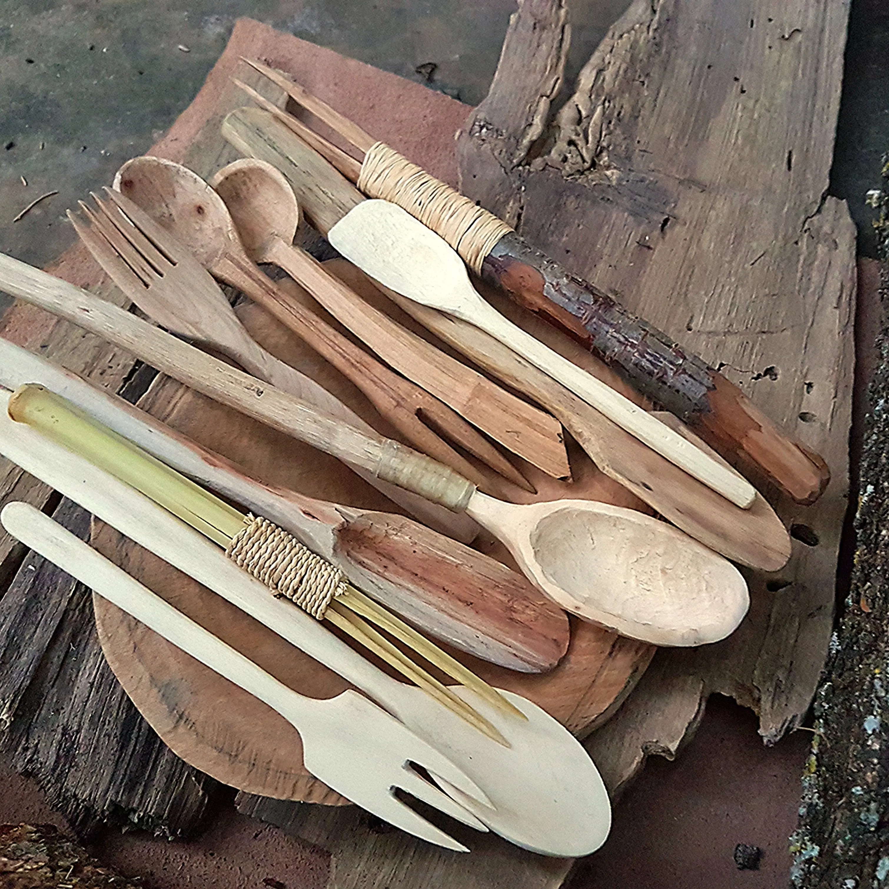 Andrea Modesti, istruttore di survival e bushcraft, esperto in campi avventura per ragazzi e corsi di sopravvivenza outdoor