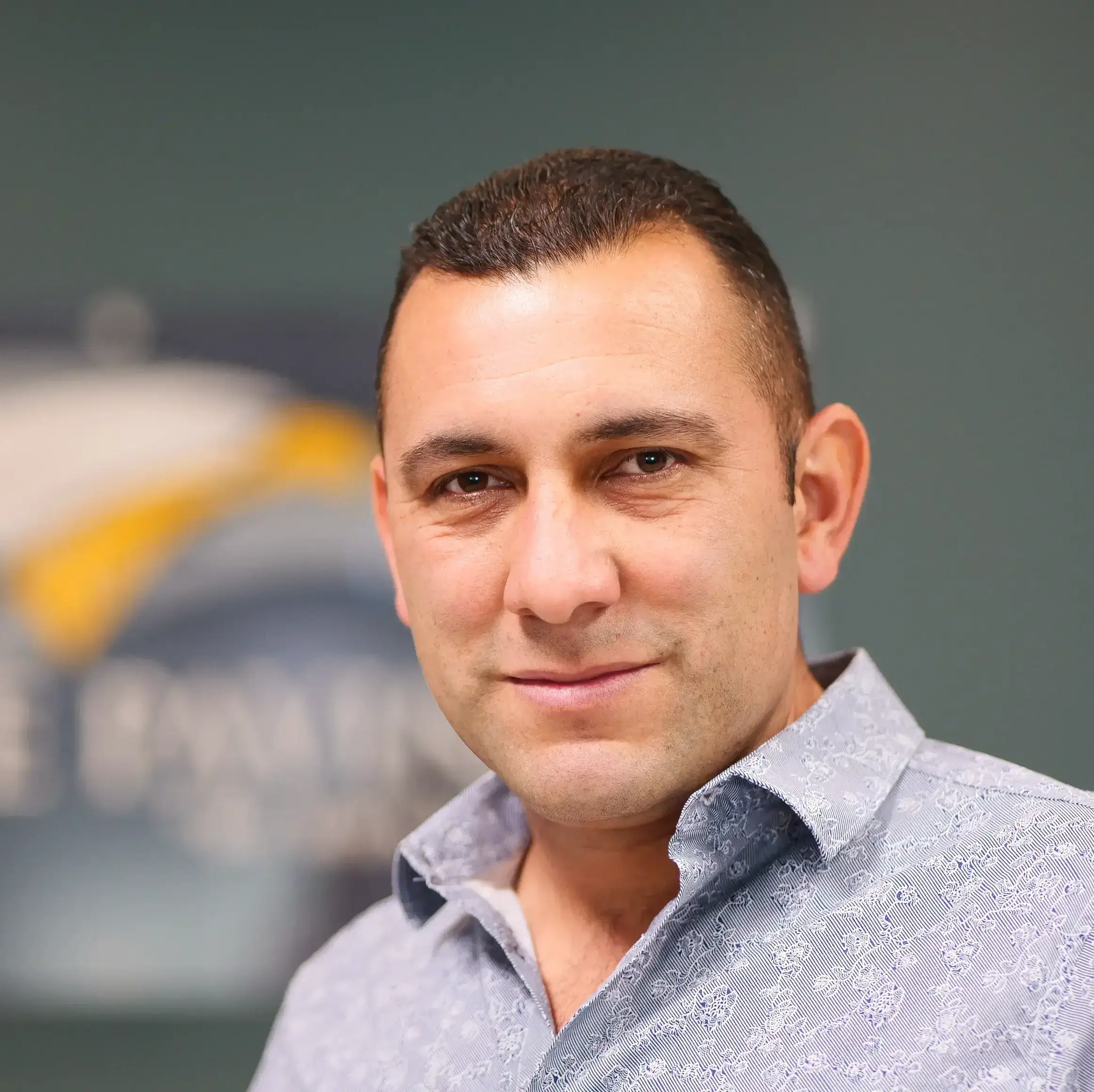 Jorge Frias headshot