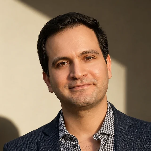 Portrait of Aashish Dattani