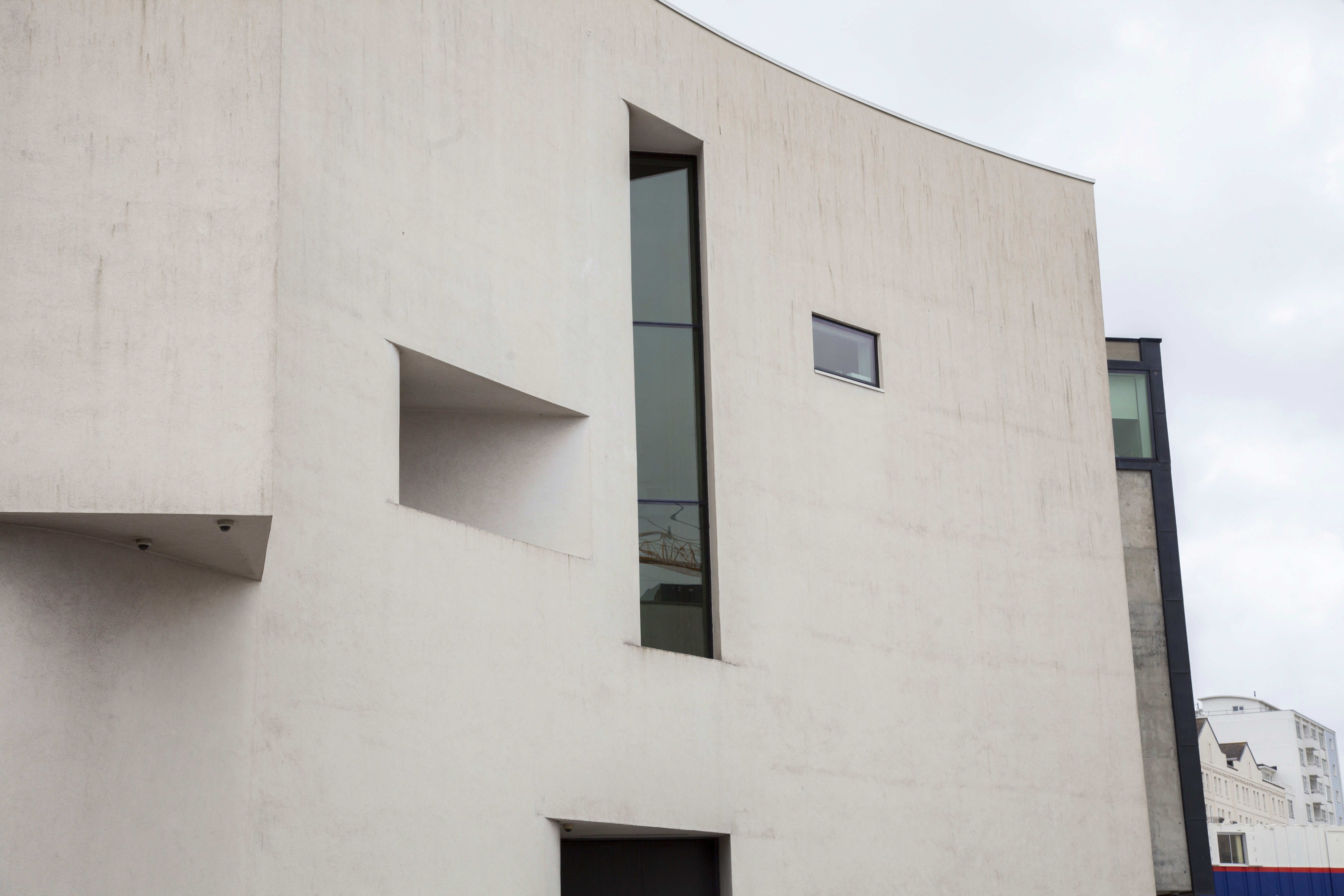 brown concrete cathedral