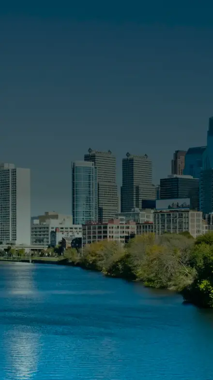 Philadelphia city skyline, representing GIA Group, LLC’s commercial truck insurance services and regional presence