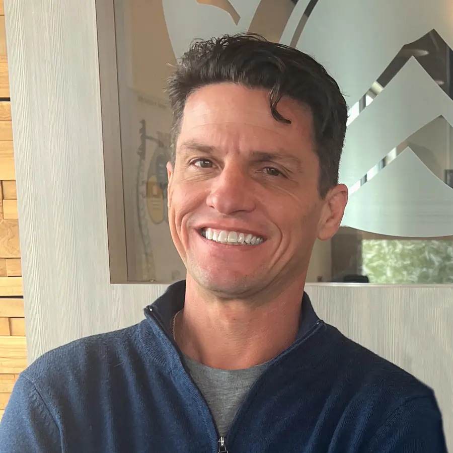 Photo of Dr. Dustin Dow, DC at 100% Chiropractic office. 