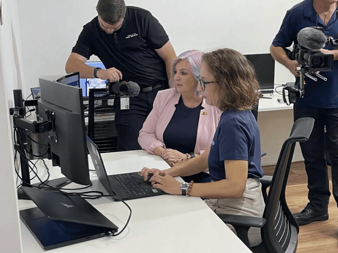 Jasmin Flori-Hess gives Demo of Raindrop to Minister Robyn Cahill
