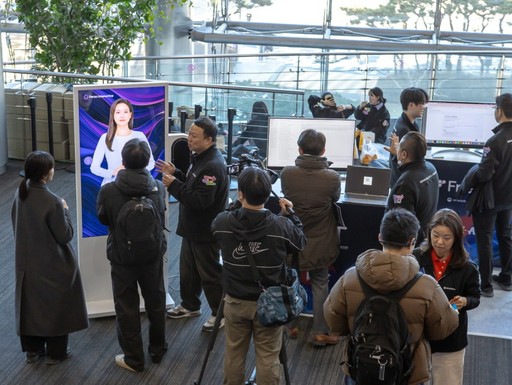 ESTsoft demonstrates ‘Allen’ Agentic AI and real-time AI human service ‘Perso Interactive’ at the 1st national public presentation of their independent AI Foundation Model Project... Announcing the full-scale introduction of AX based on K-Exaone