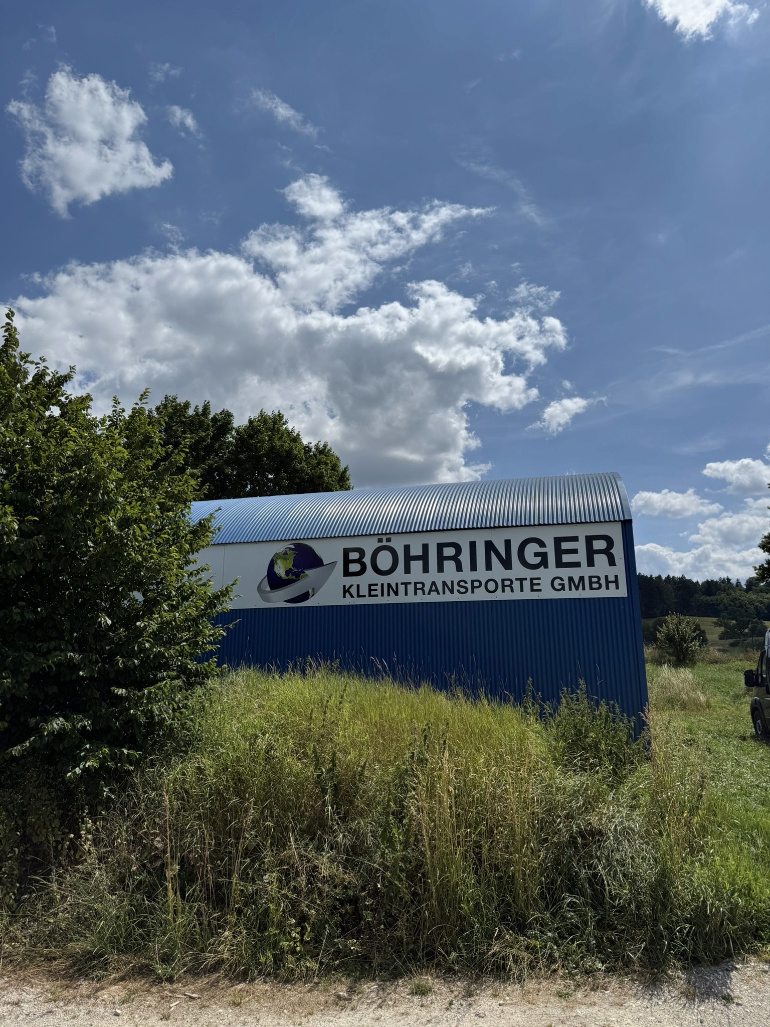A Motorcycle that was wrapped in Purple Vinyl by Julian Gosetti