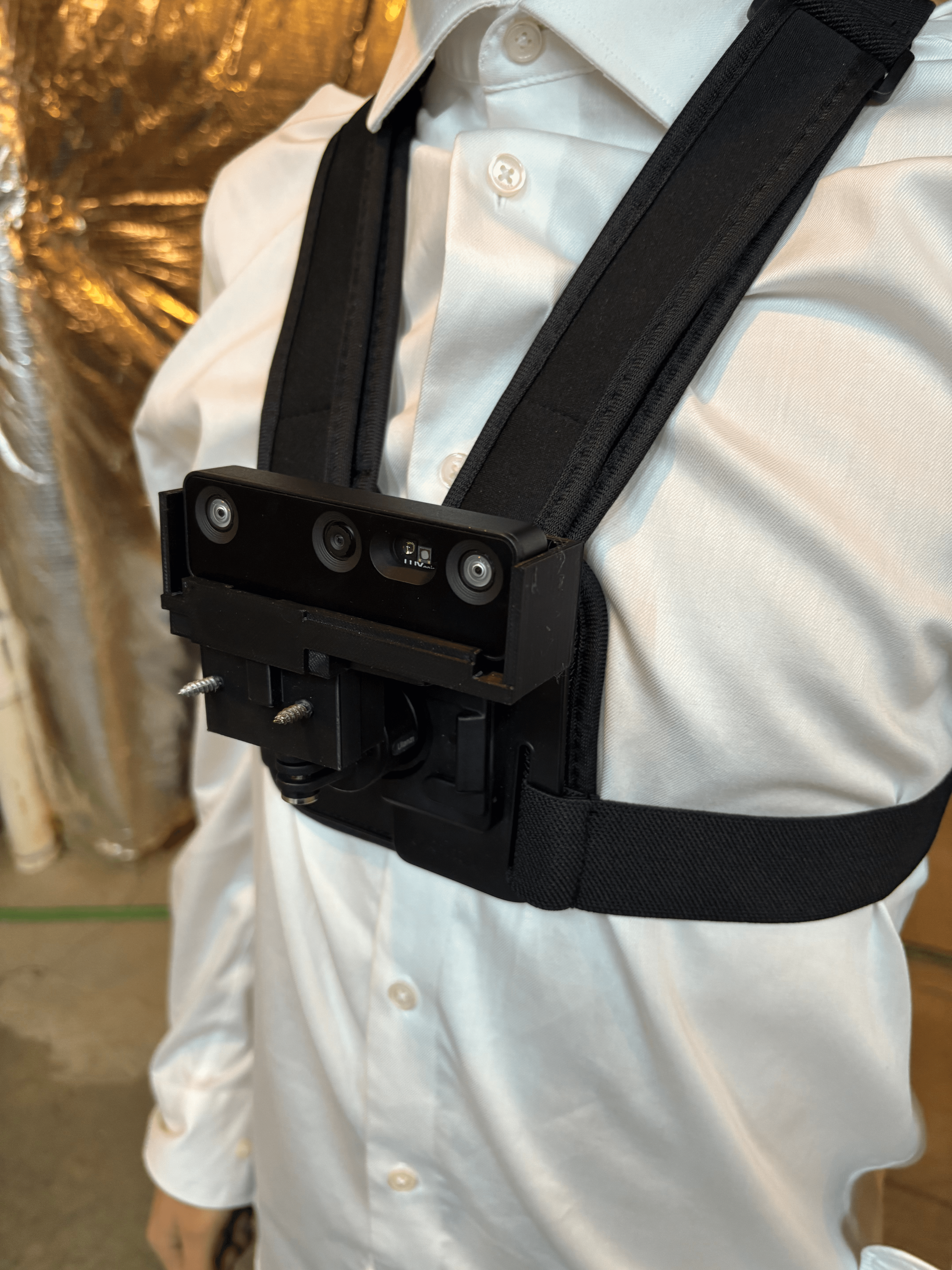 a black woman wearing the white wireless headphone